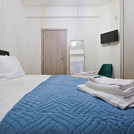 Areos Comfort Living Apartment - Alexandras Ave 72 Athen Exterior foto