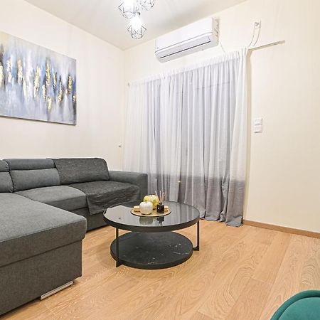 Areos Comfort Living Apartment - Alexandras Ave 72 Athen Exterior foto