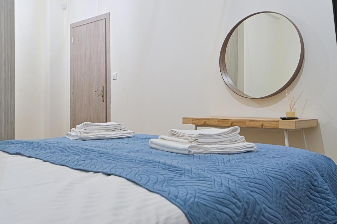 Areos Comfort Living Apartment - Alexandras Ave 72 Athen Exterior foto