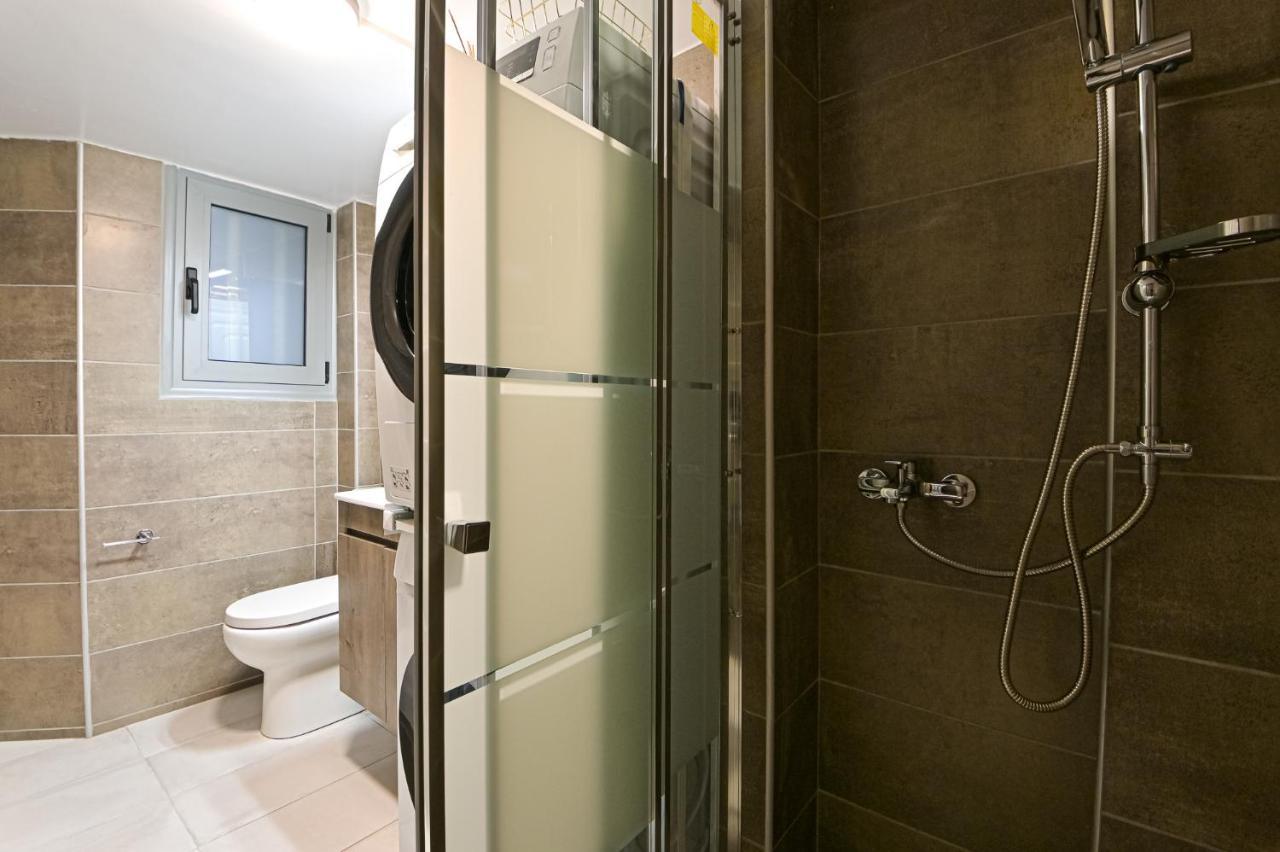 Areos Comfort Living Apartment - Alexandras Ave 72 Athen Exterior foto