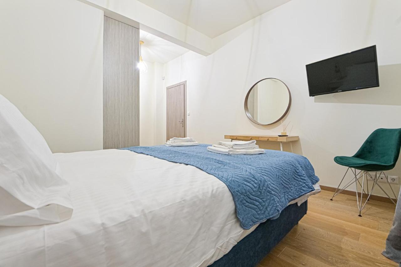 Areos Comfort Living Apartment - Alexandras Ave 72 Athen Exterior foto