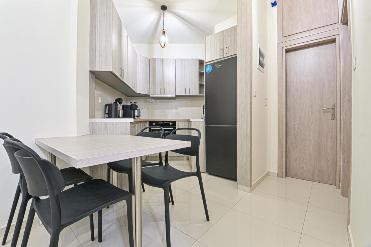 Areos Comfort Living Apartment - Alexandras Ave 72 Athen Exterior foto